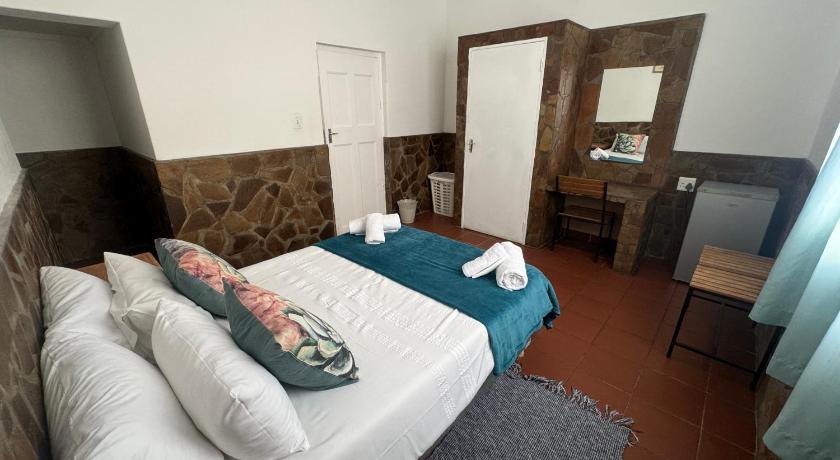 Bahnhof Hotel Rooms